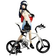 Messenger Girl Suzu Statue